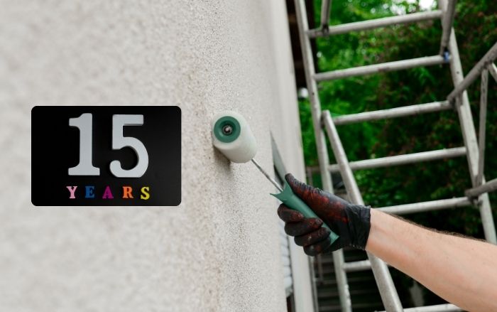 外壁塗装のベストタイミングは築15年前後がひとつの目安