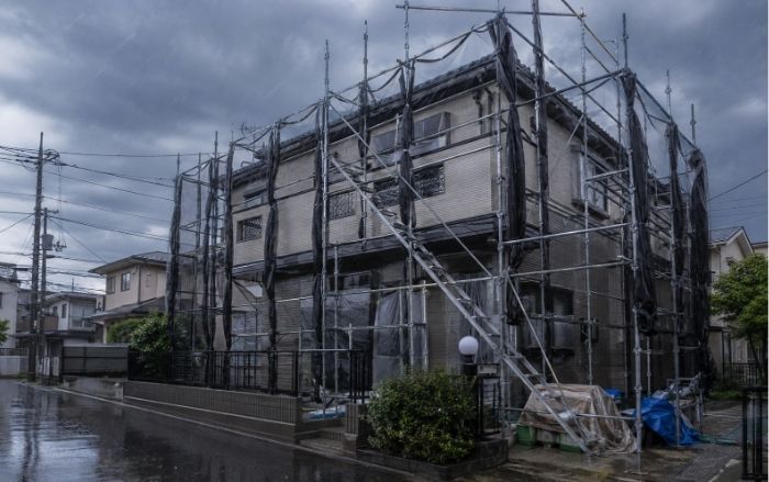 雨の日は工期にどのような影響がある?