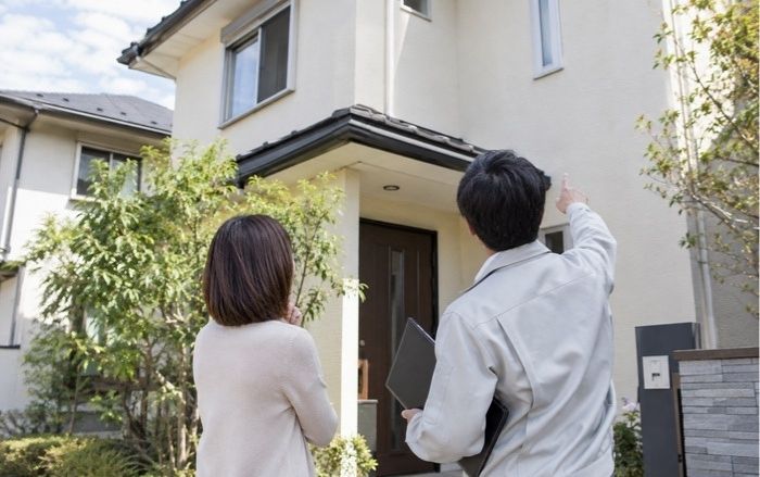 紹介と直接依頼は「契約先・施工担当・保証窓口」で比較する